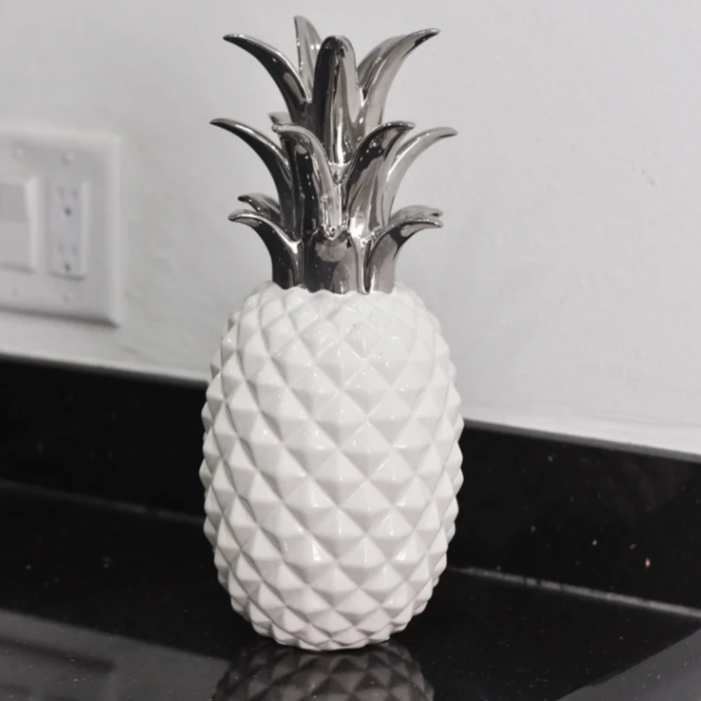 LINDEN Tabletop Kitchen Pineapple Sculpture