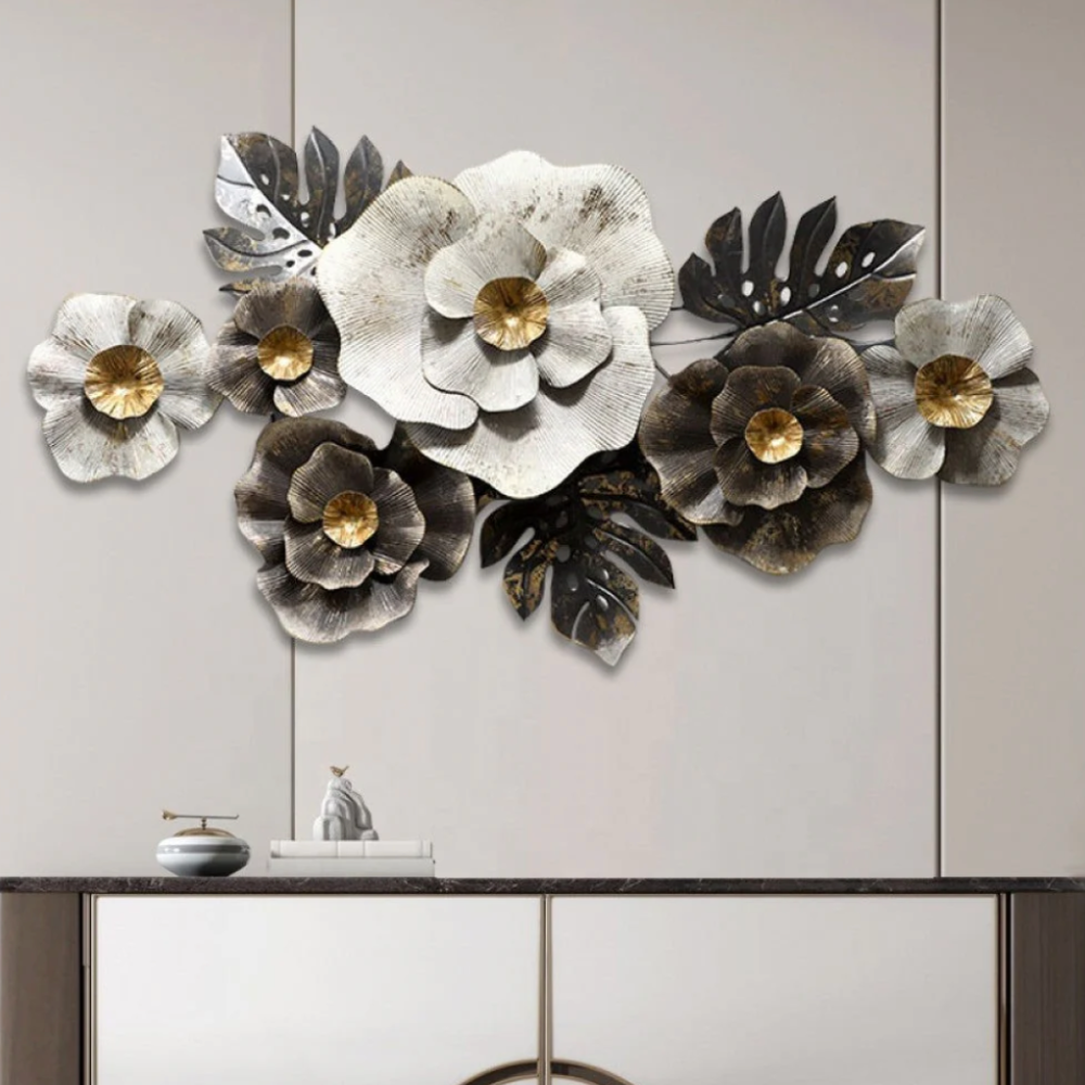 WALTER Grey/White Flower Metal Wall Art