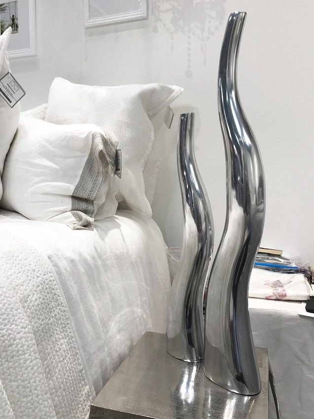 CURVA Tall Wiggy Vase Set Of 2