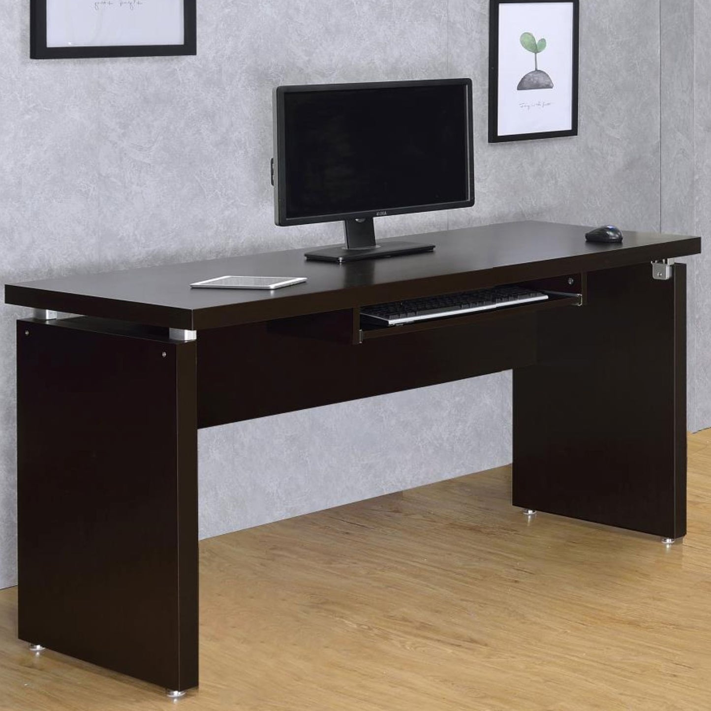 SKYLAR Computer Desk with Keyboard Drawer