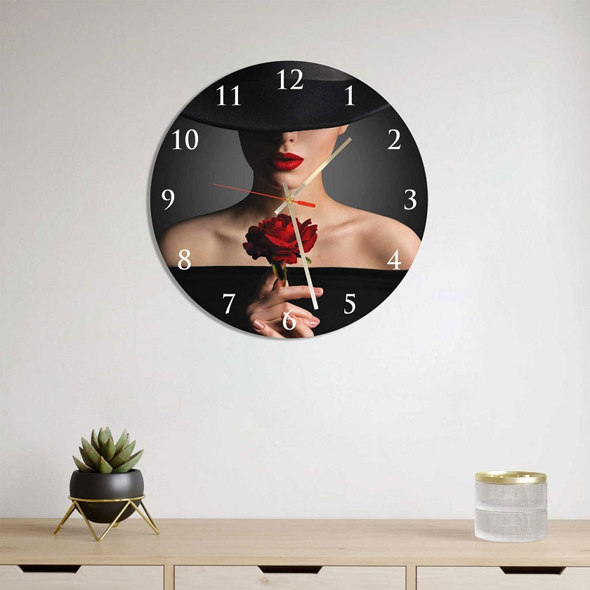 Red Rose Round Wall Clock