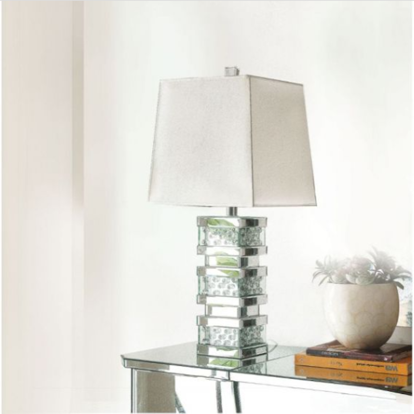 NYSA Medium Table Lamp